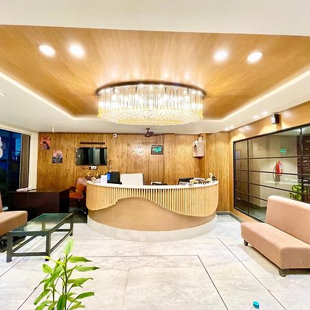 Hotel Rb International ! Puri Near-Sea-Beach-And-Temple Fully-Air-Conditioned-Hotel With-Lift-And-Card Payment Accepted-Parking-Facility, Best Hotel In Puri Exteriör bild