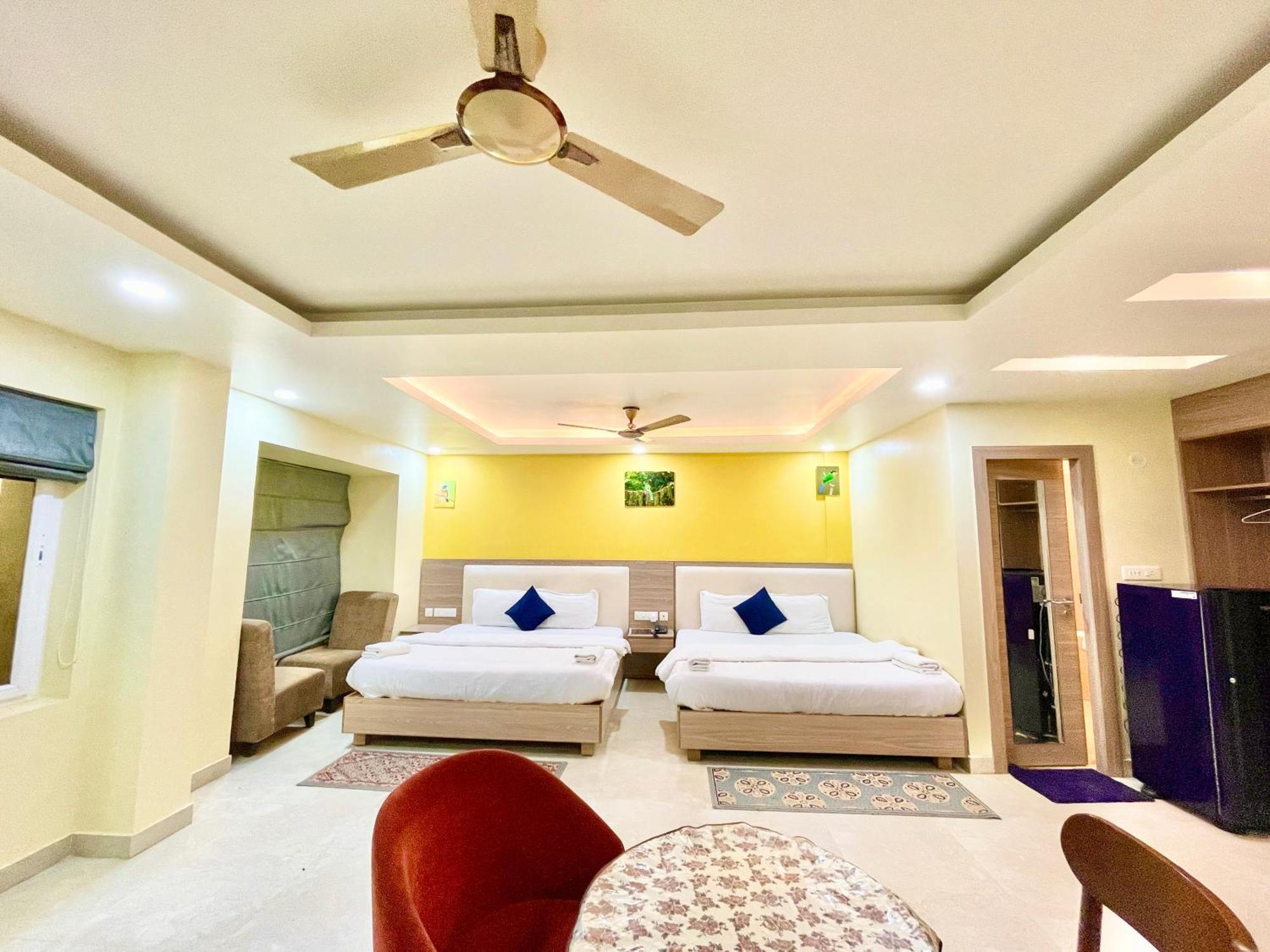 Hotel Rb International ! Puri Near-Sea-Beach-And-Temple Fully-Air-Conditioned-Hotel With-Lift-And-Card Payment Accepted-Parking-Facility, Best Hotel In Puri Exteriör bild