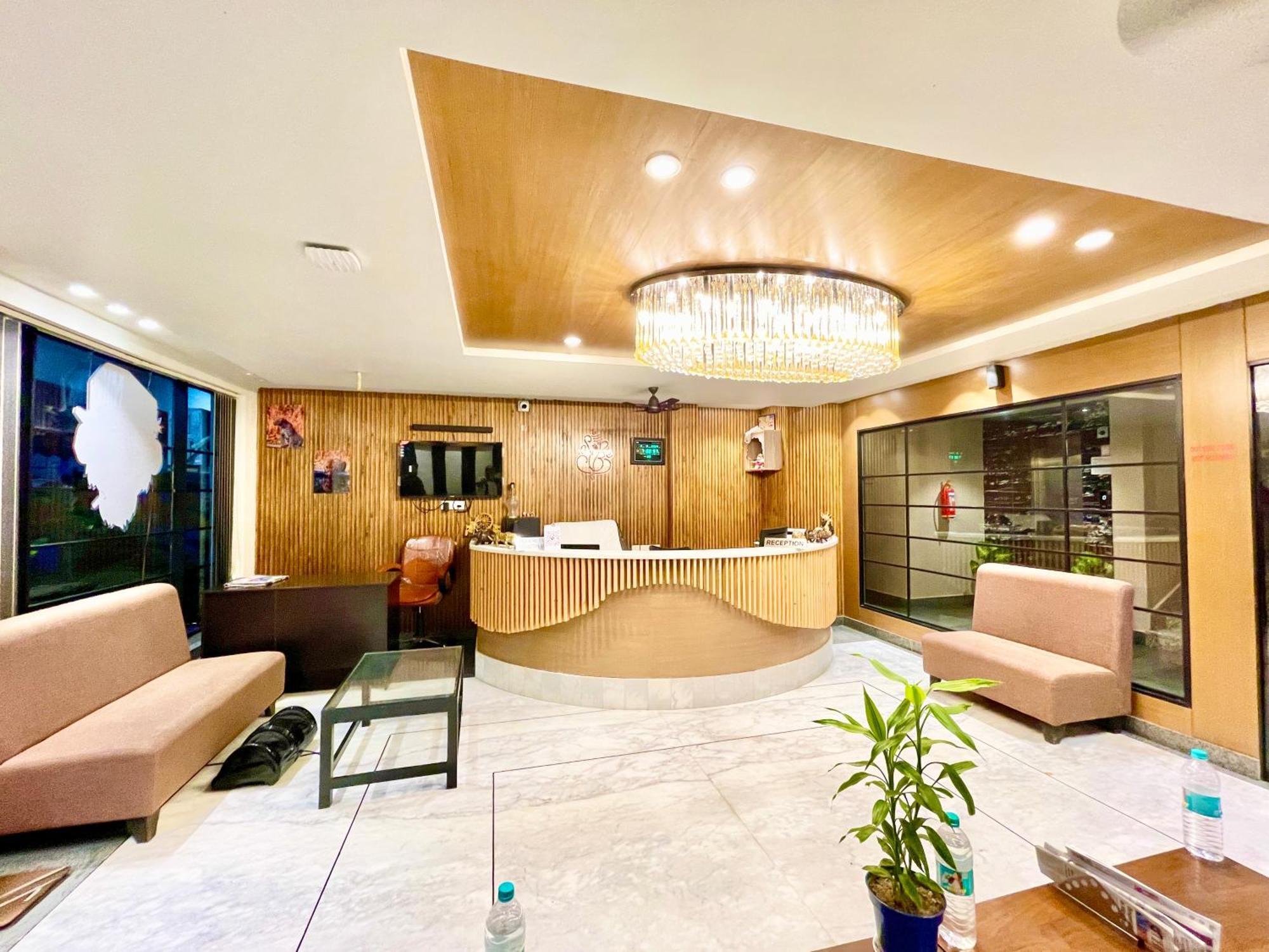 Hotel Rb International ! Puri Near-Sea-Beach-And-Temple Fully-Air-Conditioned-Hotel With-Lift-And-Card Payment Accepted-Parking-Facility, Best Hotel In Puri Exteriör bild