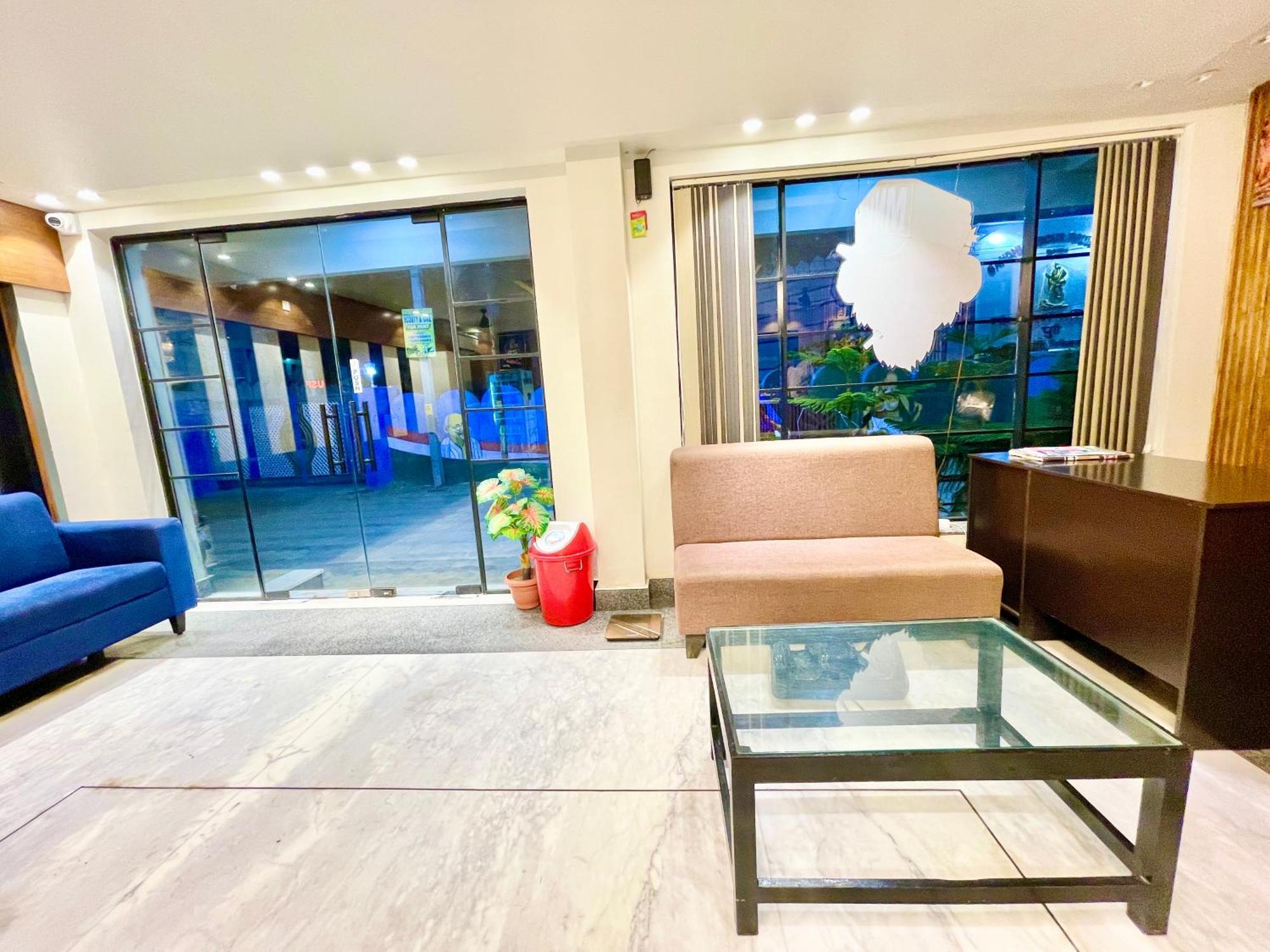 Hotel Rb International ! Puri Near-Sea-Beach-And-Temple Fully-Air-Conditioned-Hotel With-Lift-And-Card Payment Accepted-Parking-Facility, Best Hotel In Puri Exteriör bild