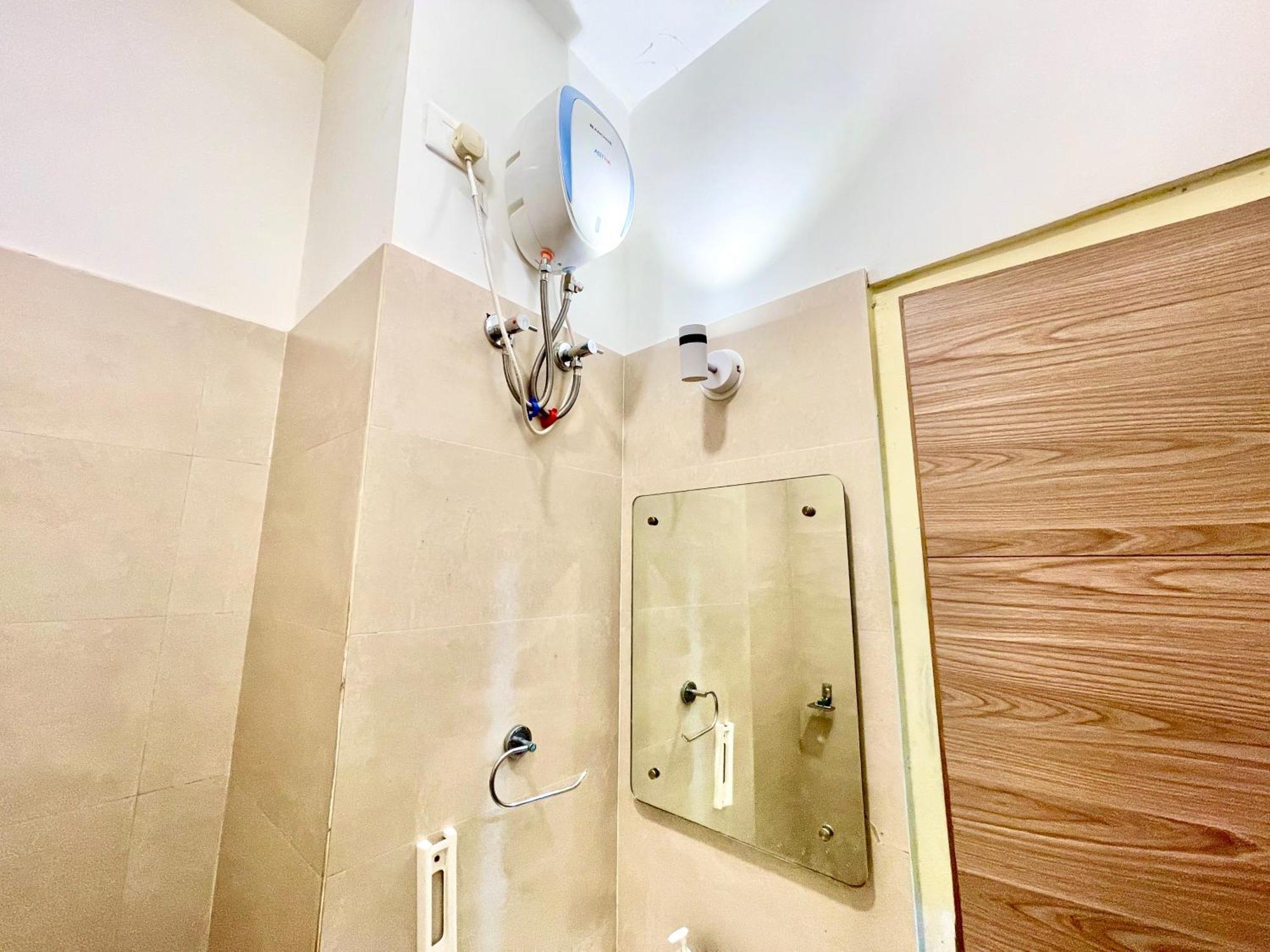 Hotel Rb International ! Puri Near-Sea-Beach-And-Temple Fully-Air-Conditioned-Hotel With-Lift-And-Card Payment Accepted-Parking-Facility, Best Hotel In Puri Exteriör bild
