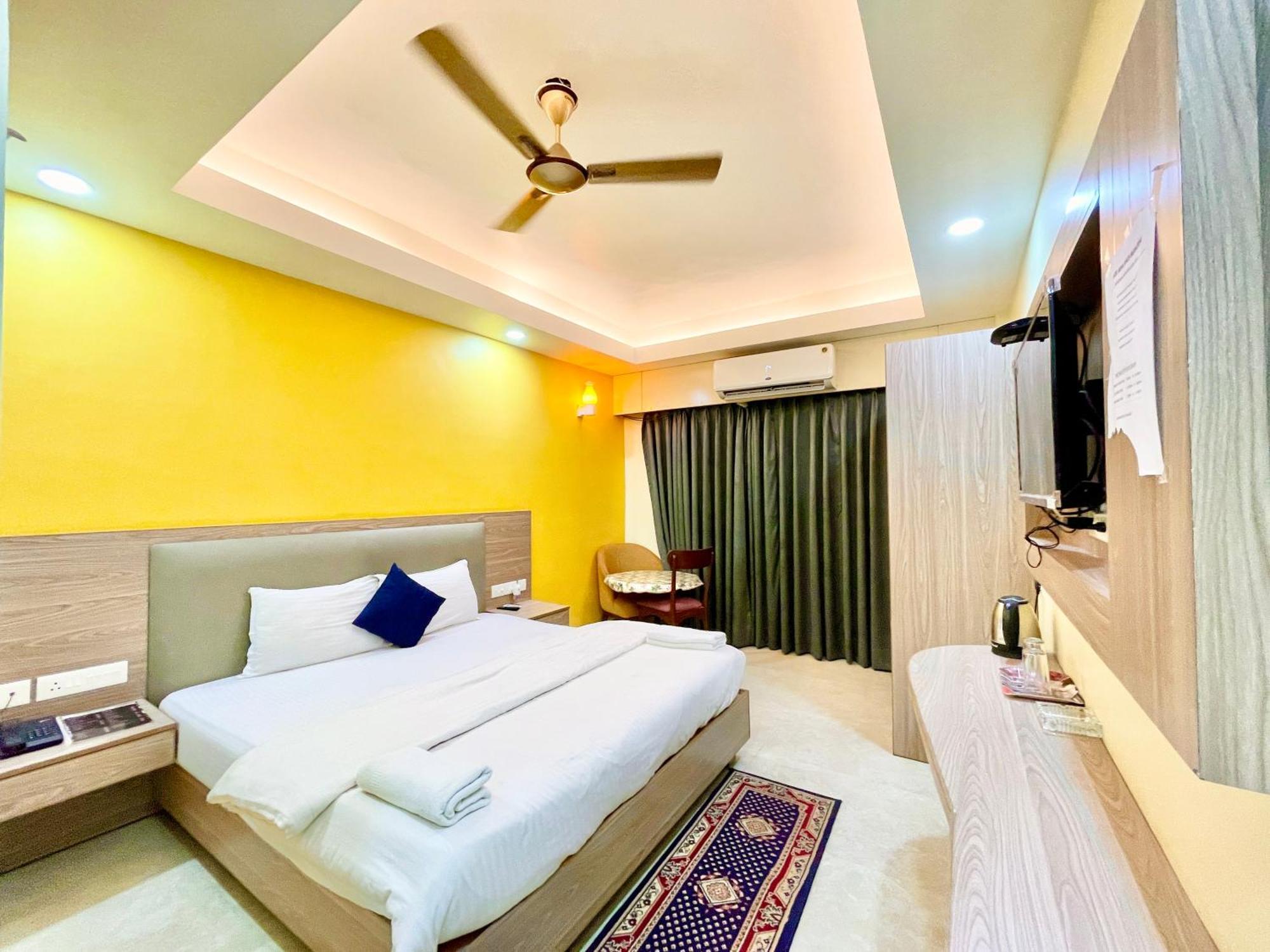 Hotel Rb International ! Puri Near-Sea-Beach-And-Temple Fully-Air-Conditioned-Hotel With-Lift-And-Card Payment Accepted-Parking-Facility, Best Hotel In Puri Exteriör bild