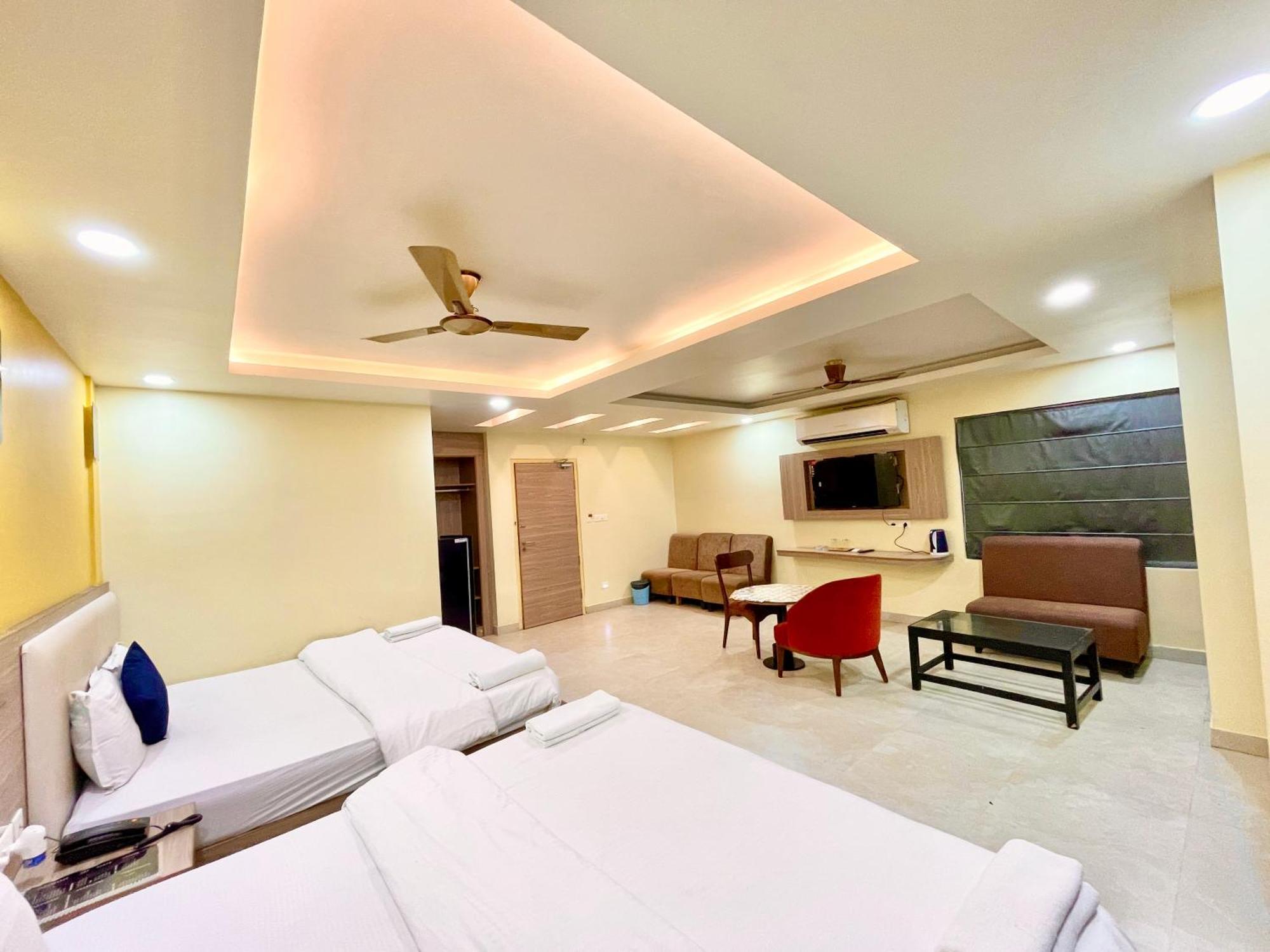 Hotel Rb International ! Puri Near-Sea-Beach-And-Temple Fully-Air-Conditioned-Hotel With-Lift-And-Card Payment Accepted-Parking-Facility, Best Hotel In Puri Exteriör bild