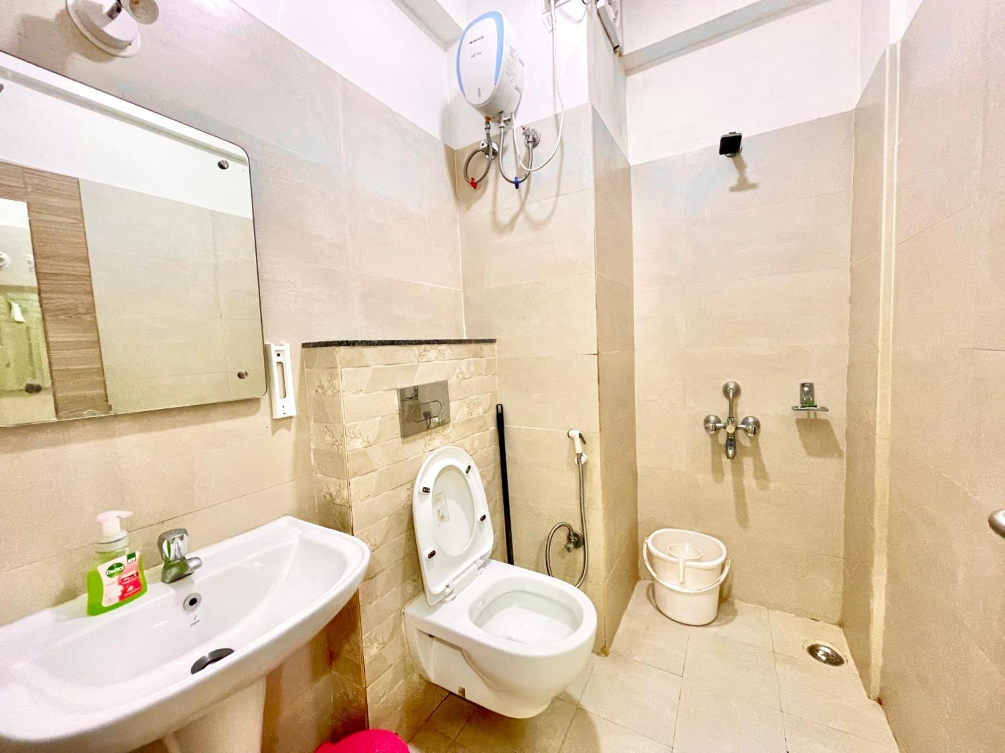 Hotel Rb International ! Puri Near-Sea-Beach-And-Temple Fully-Air-Conditioned-Hotel With-Lift-And-Card Payment Accepted-Parking-Facility, Best Hotel In Puri Exteriör bild