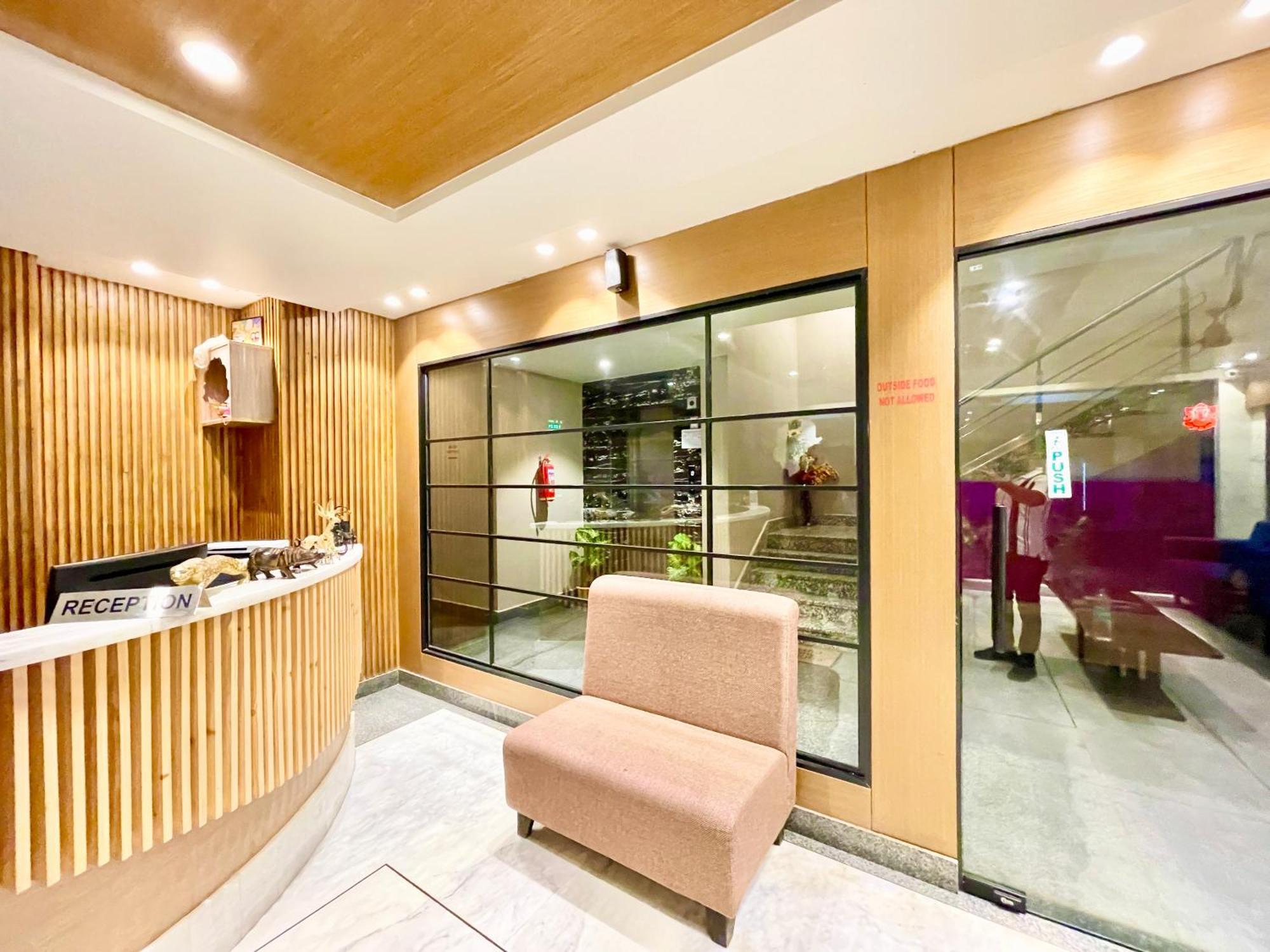 Hotel Rb International ! Puri Near-Sea-Beach-And-Temple Fully-Air-Conditioned-Hotel With-Lift-And-Card Payment Accepted-Parking-Facility, Best Hotel In Puri Exteriör bild