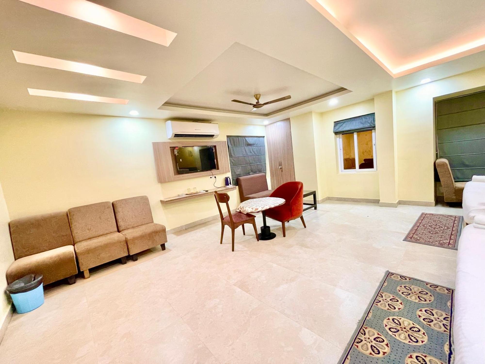 Hotel Rb International ! Puri Near-Sea-Beach-And-Temple Fully-Air-Conditioned-Hotel With-Lift-And-Card Payment Accepted-Parking-Facility, Best Hotel In Puri Exteriör bild